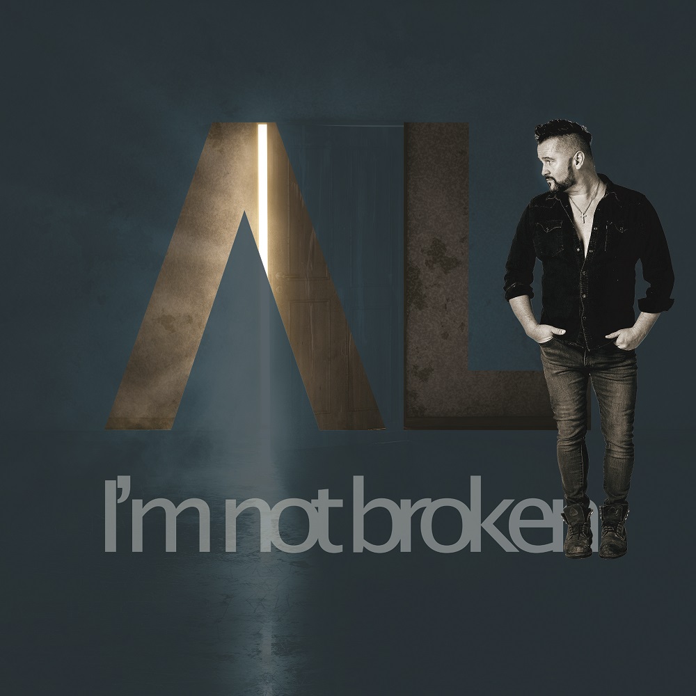 Adam Leon „I’m not broken“